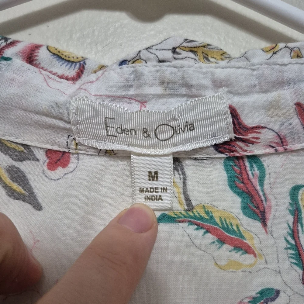 Eden & Olivia White Boho Summer Floral Cotton Gauze V-Neck Blouse Size M - Picture 5 of 6